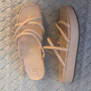 A New Day Women's Tan Strappy Sandals